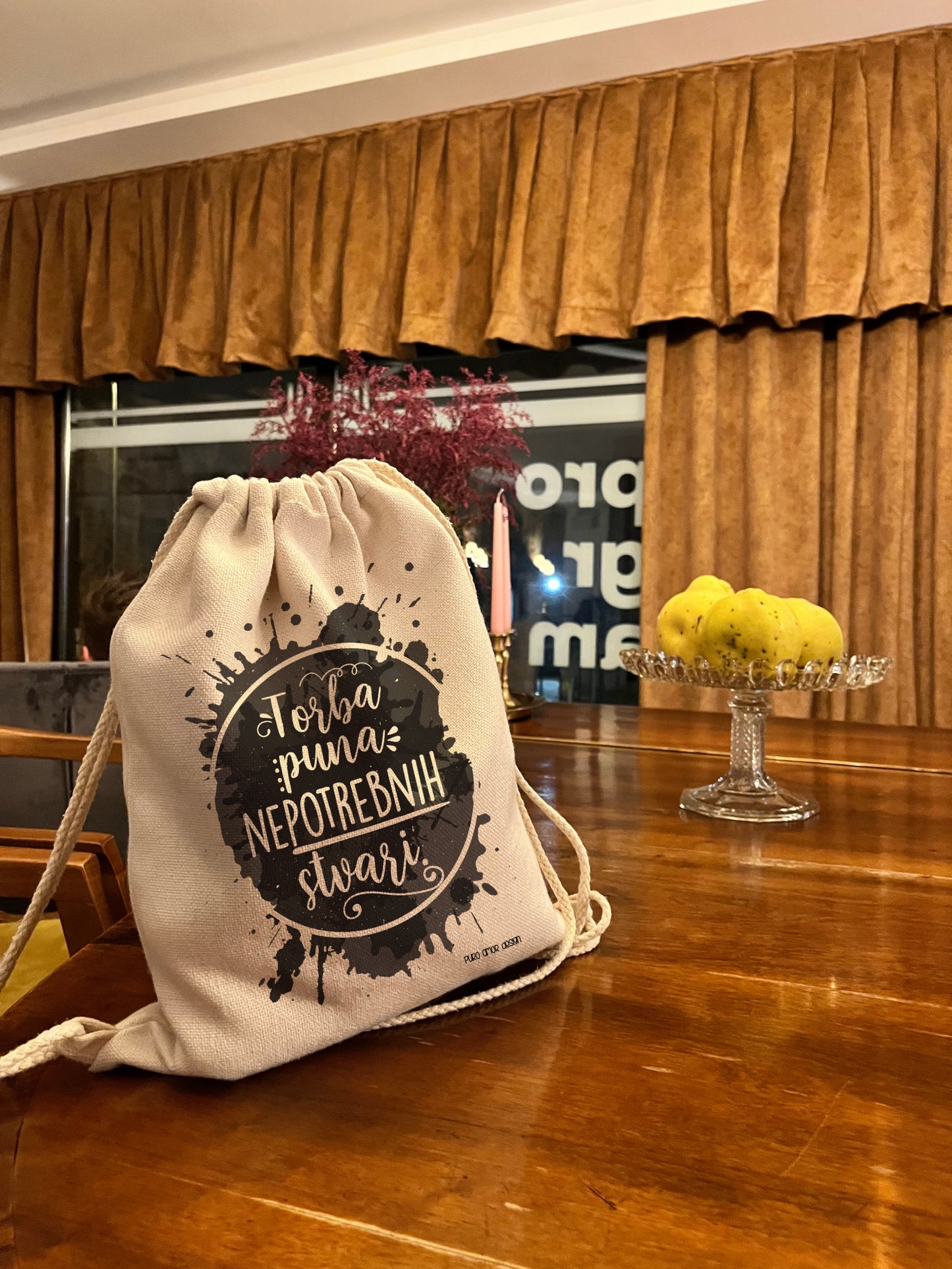 Ruksak - Torba puna nepotrebnih stvari (crna)