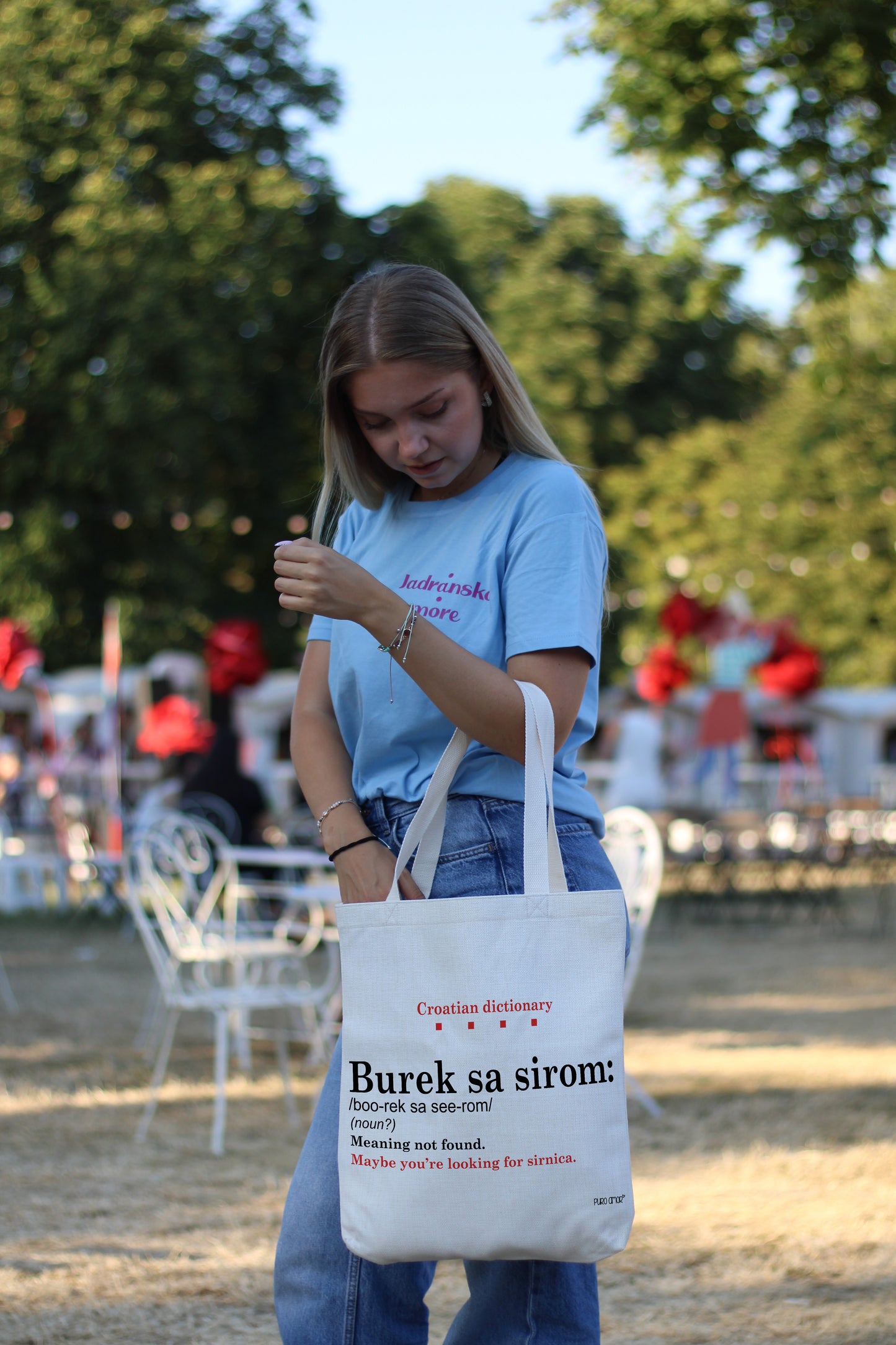 Torba - Croatian dictionary - Burek sa sirom