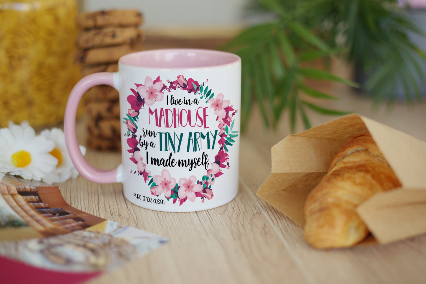 Šalica - I live in a madhouse...