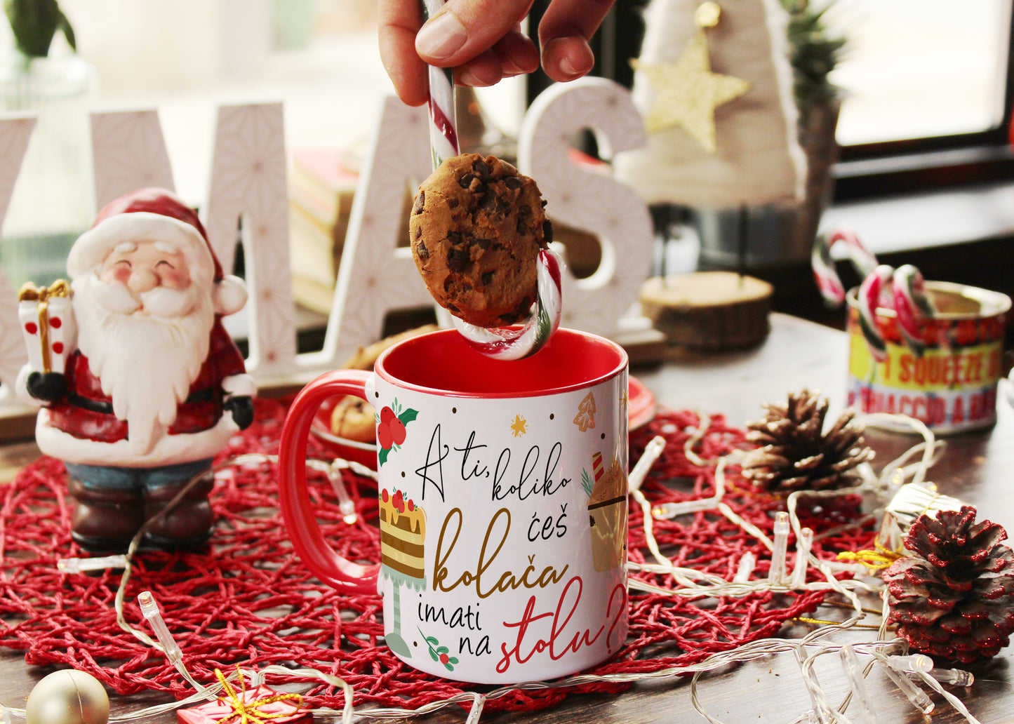 Šalica - Koliko ćeš kolača imati na stolu?