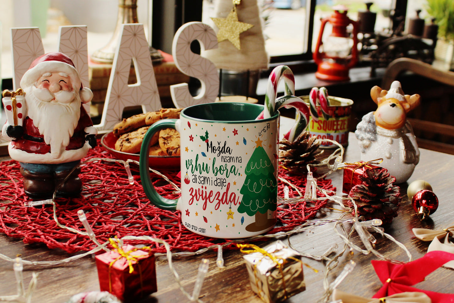 Šalica - Možda nisam na vrhu bora...