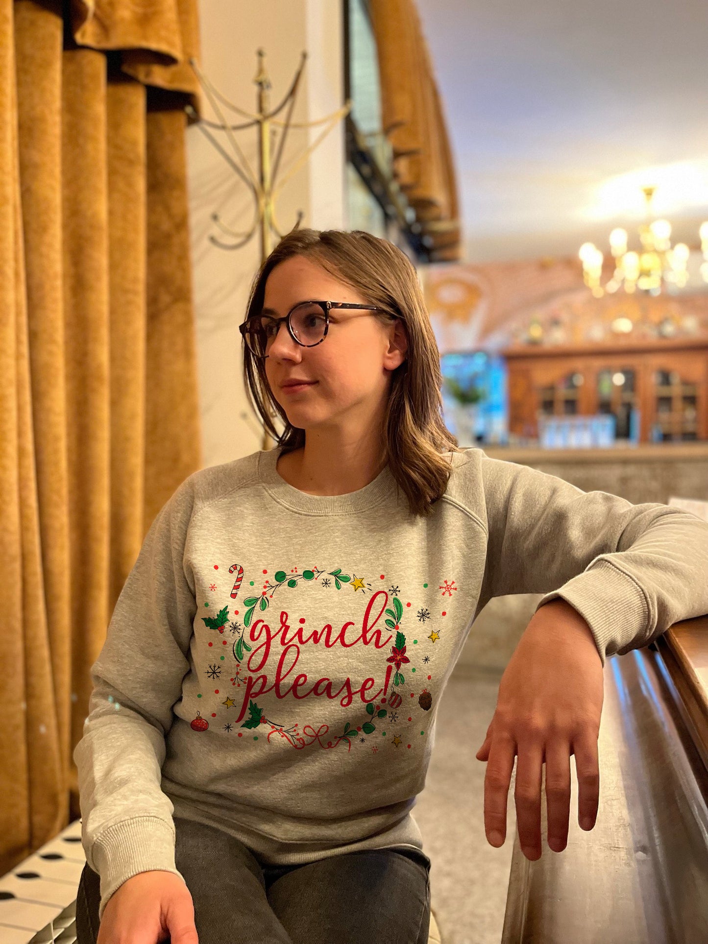 Sweatshirt - Grinch please!