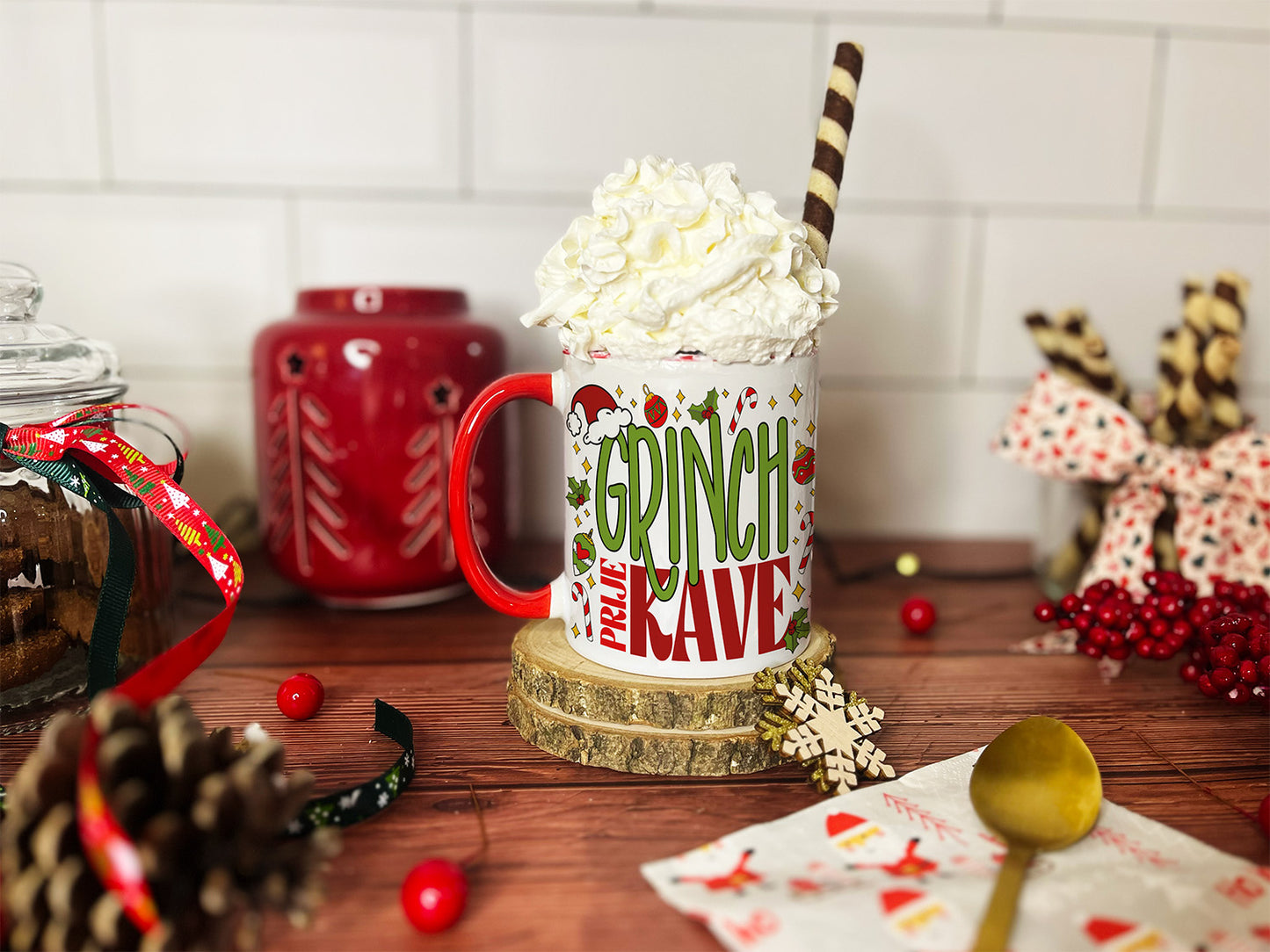 Šalica - Grinch prije kave