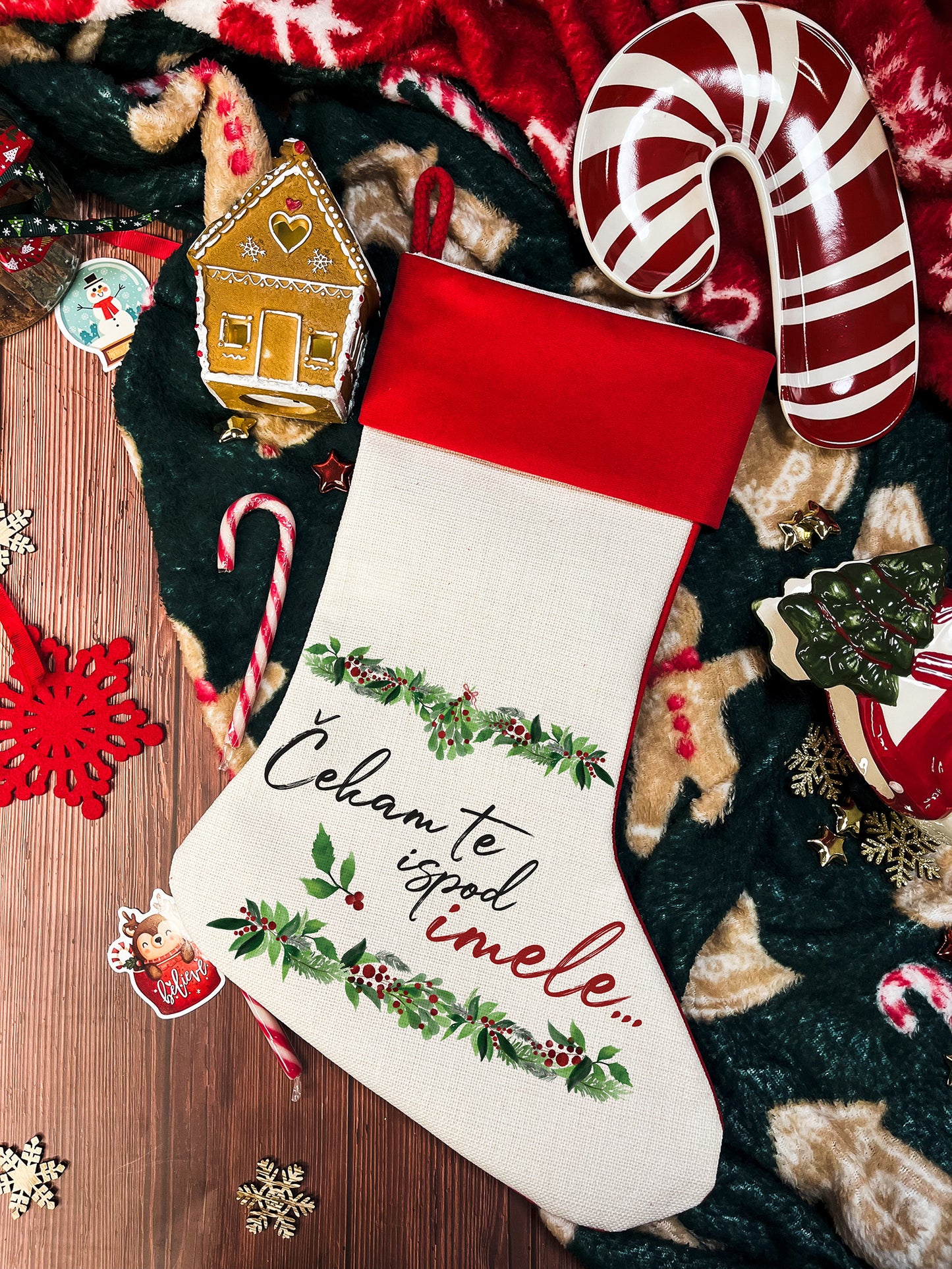 Božićna čizma - Čekam te ispod imele...