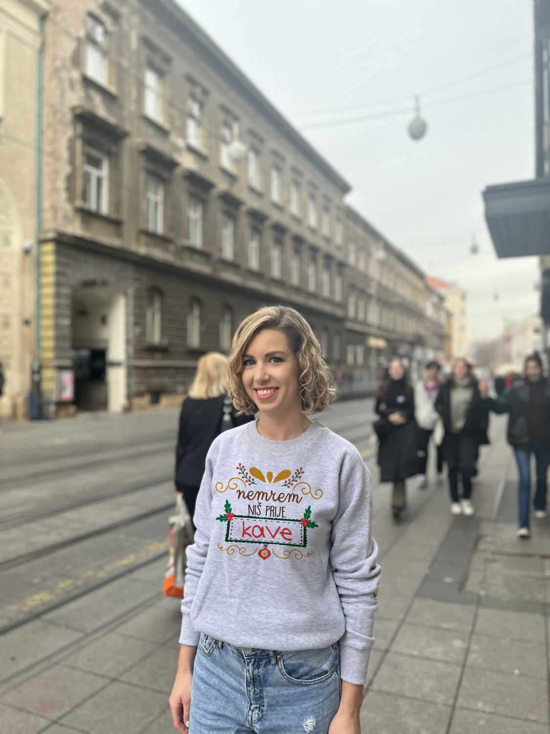 Sweatshirt - Nemrem niš prije kave (božićna)