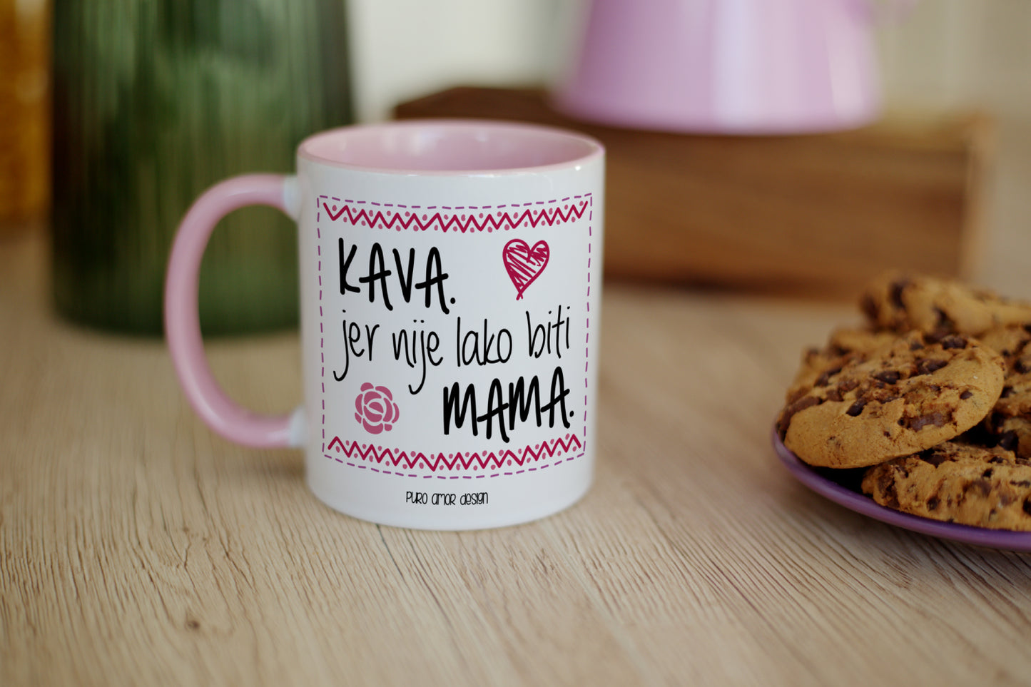 Šalica - Nije lako biti mama (rozi dizajn)