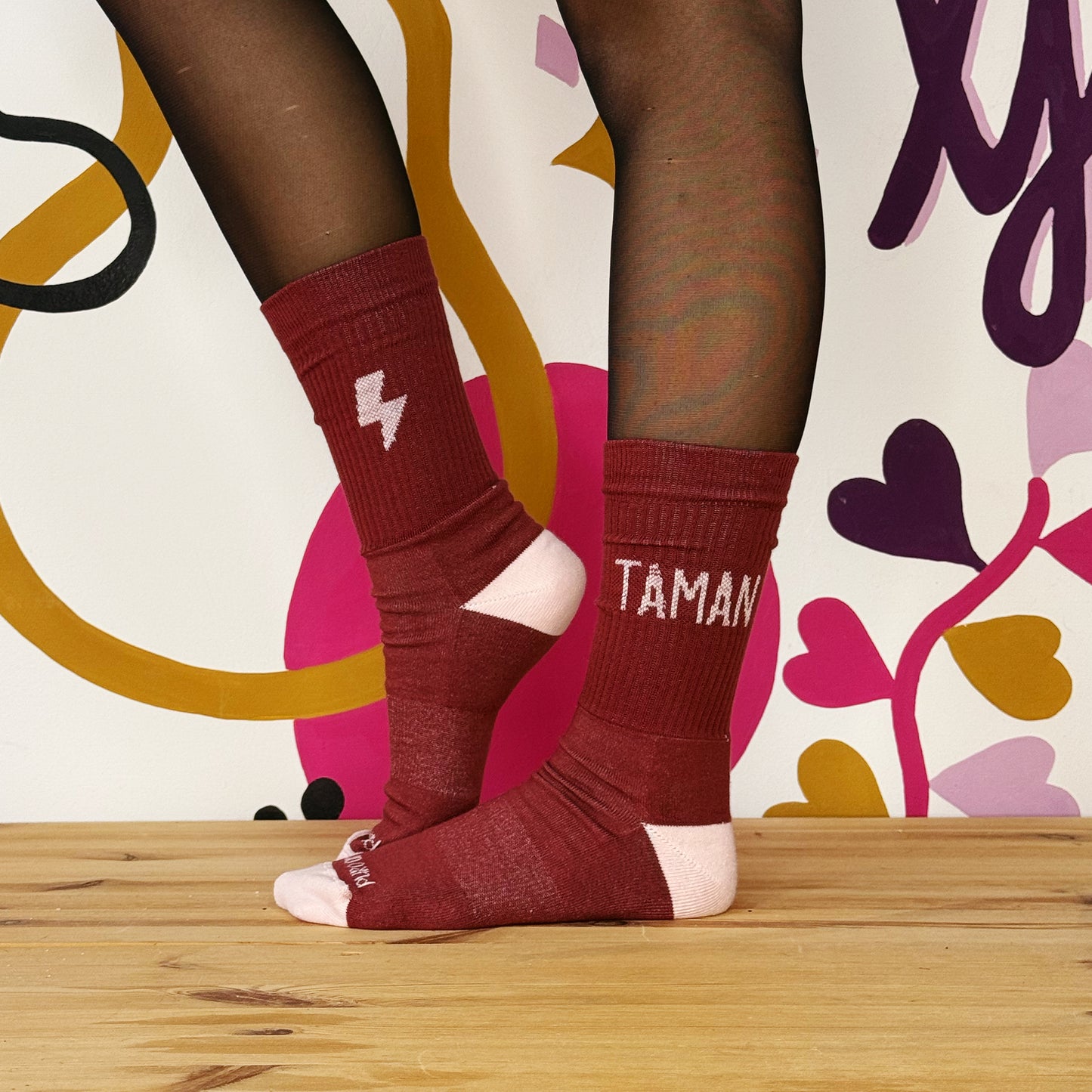 Par čarapa - Taman